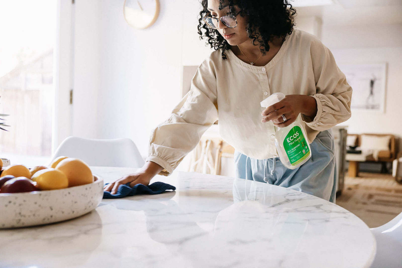 Cleaning Table With All Purpose Cleaner